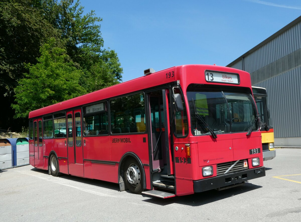 (251'766) - Bernmobil, Bern (SOB) - Nr. 193 - Volvo/Gangloff am 18. Juni 2023 in Burgdorf, �kihof Ziegelgut