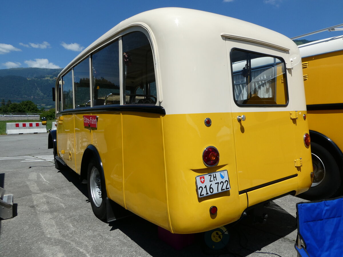 (251'982) - Moser, Sch�nenberg - ZH 216'722 - Berna/Hess (ex Barenco, Faido) am 24. Juni 2023 in Interlaken, Flugplatz