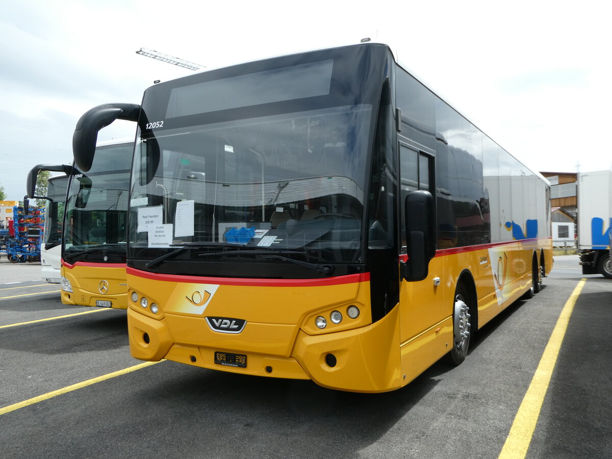 (252'233) - CarPostal Ouest - PID 11'052 - VDL (ex Ballestraz, Gr�ne) am 1. Juli 2023 in Kerzers, Interbus