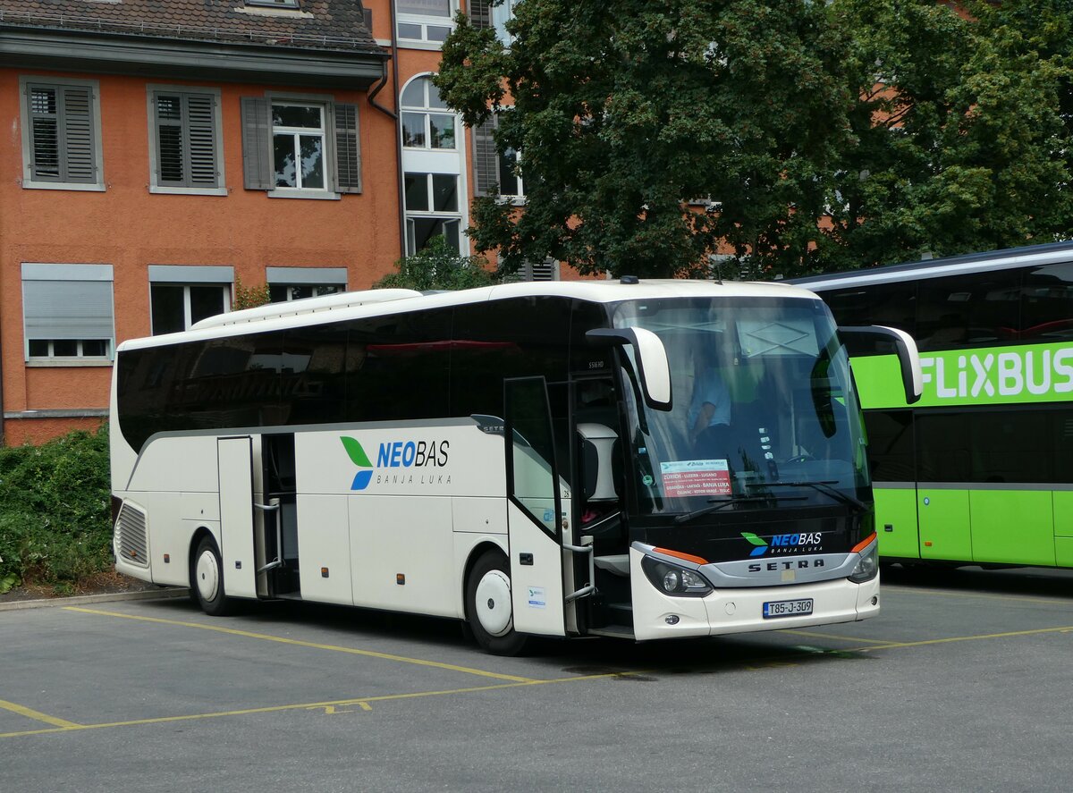(252'265) - Aus Bosnien&Herzegowina: NeoBas, Banja Luka - T85-J-309 - Setra am 2. Juli 2023 in Z�rich, Sihlquai
