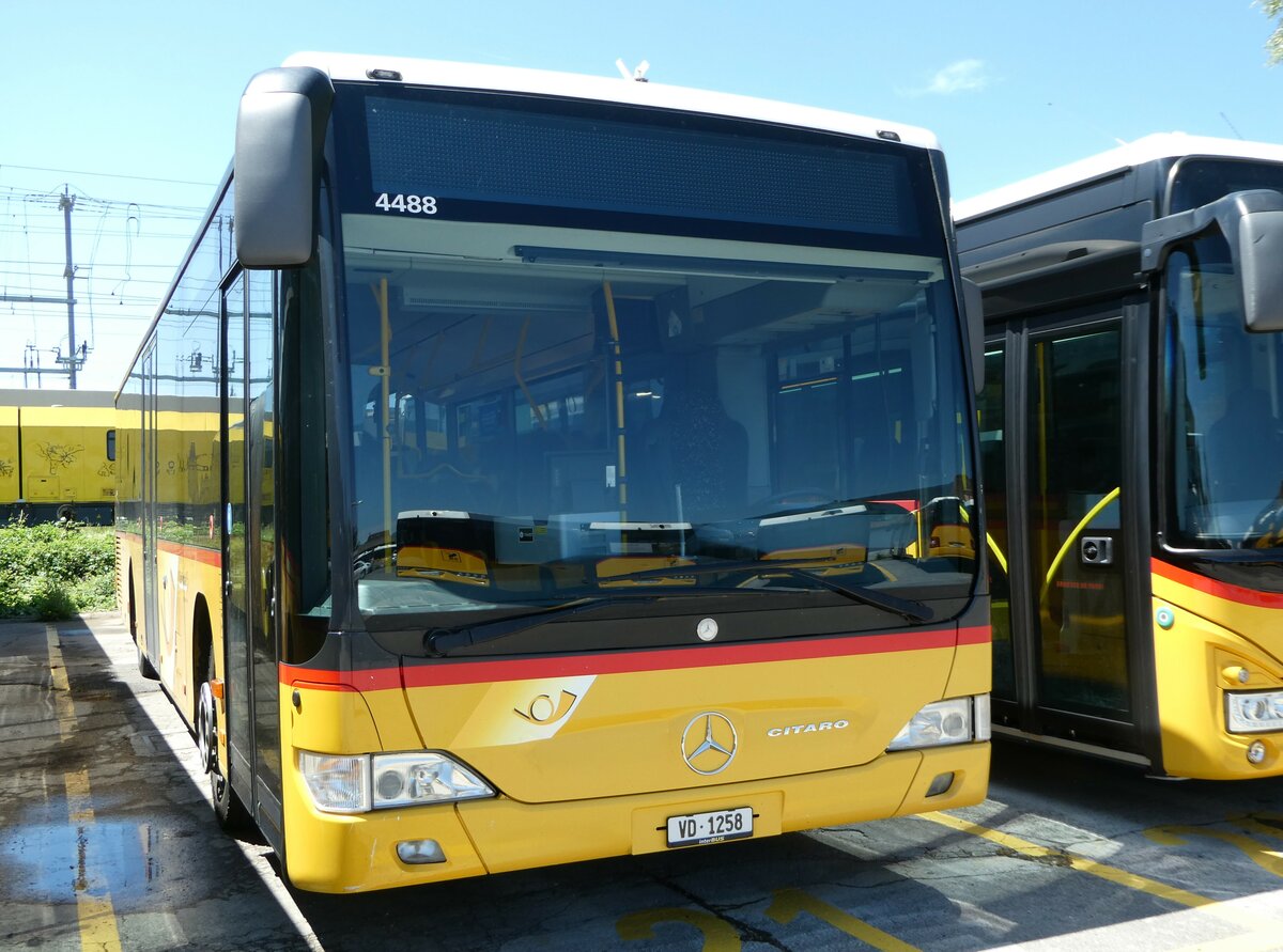 (252'478) - CarPostal Ouest - VD 1258/PID 4488 - Mercedes (ex TPB, S�deilles) am 8. Juli 2023 in Yverdon, Garage