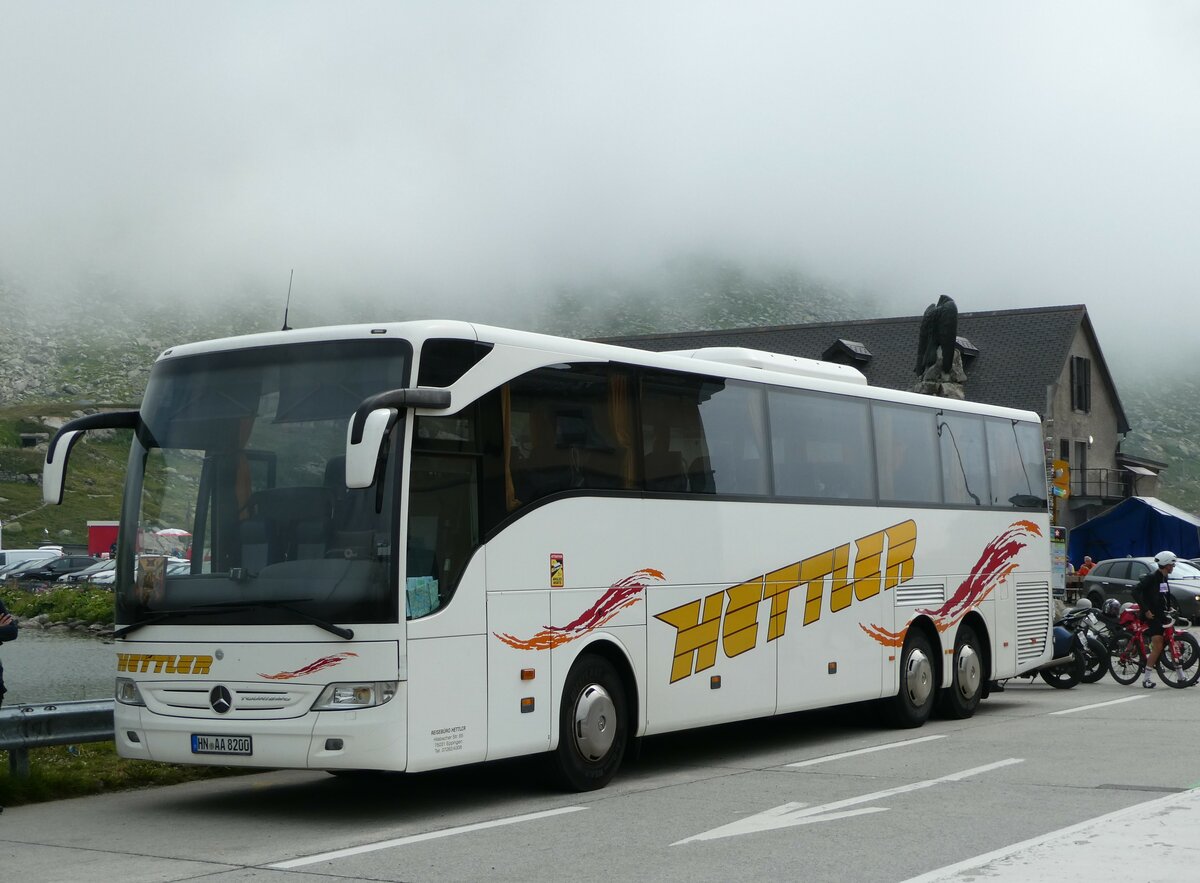 (252'870) - Aus Deutschland: Hettler, Eppingen - HN-AA 8200 - Mercedes am 23. Juli 2023 in Gotthard, Passh�he