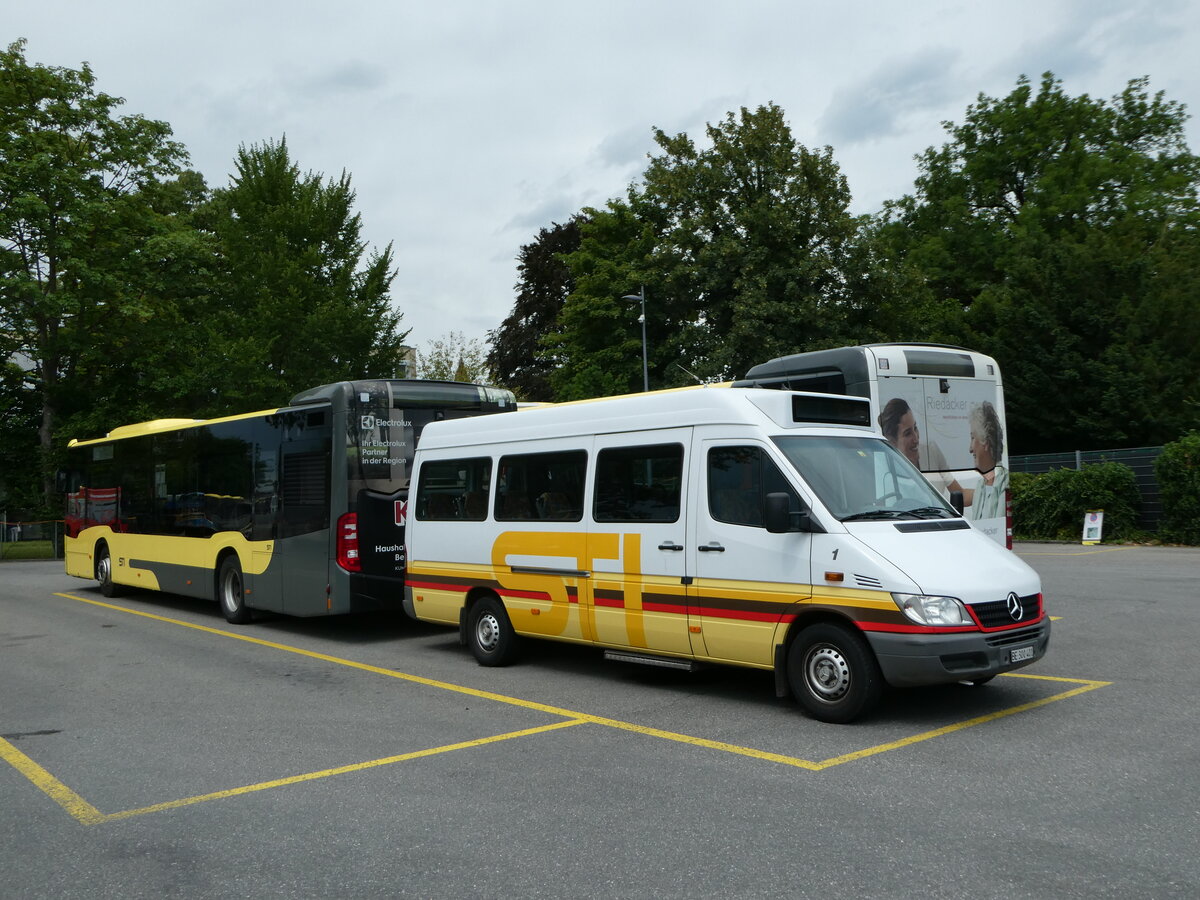 (252'926) - STI Thun - Nr. 1/BE 300'401 - Mercedes am 24. Juli 2023 bei der Schiffl�ndte Thun