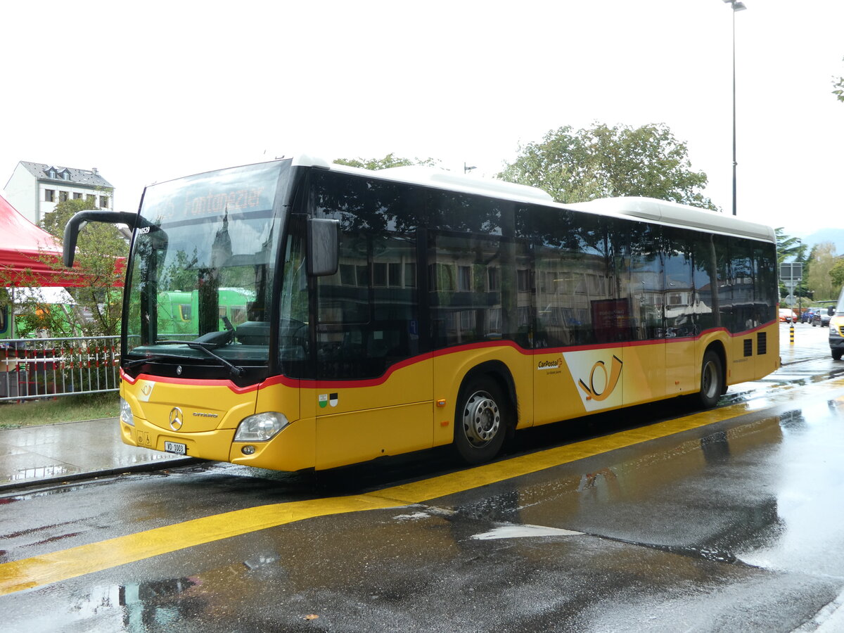 (253'754) - CarPostal Ouest - VD 1003/PID 10'529 - Mercedes (ex TPB, S�deilles) am 12. August 2023 beim Bahnhof Yverdon