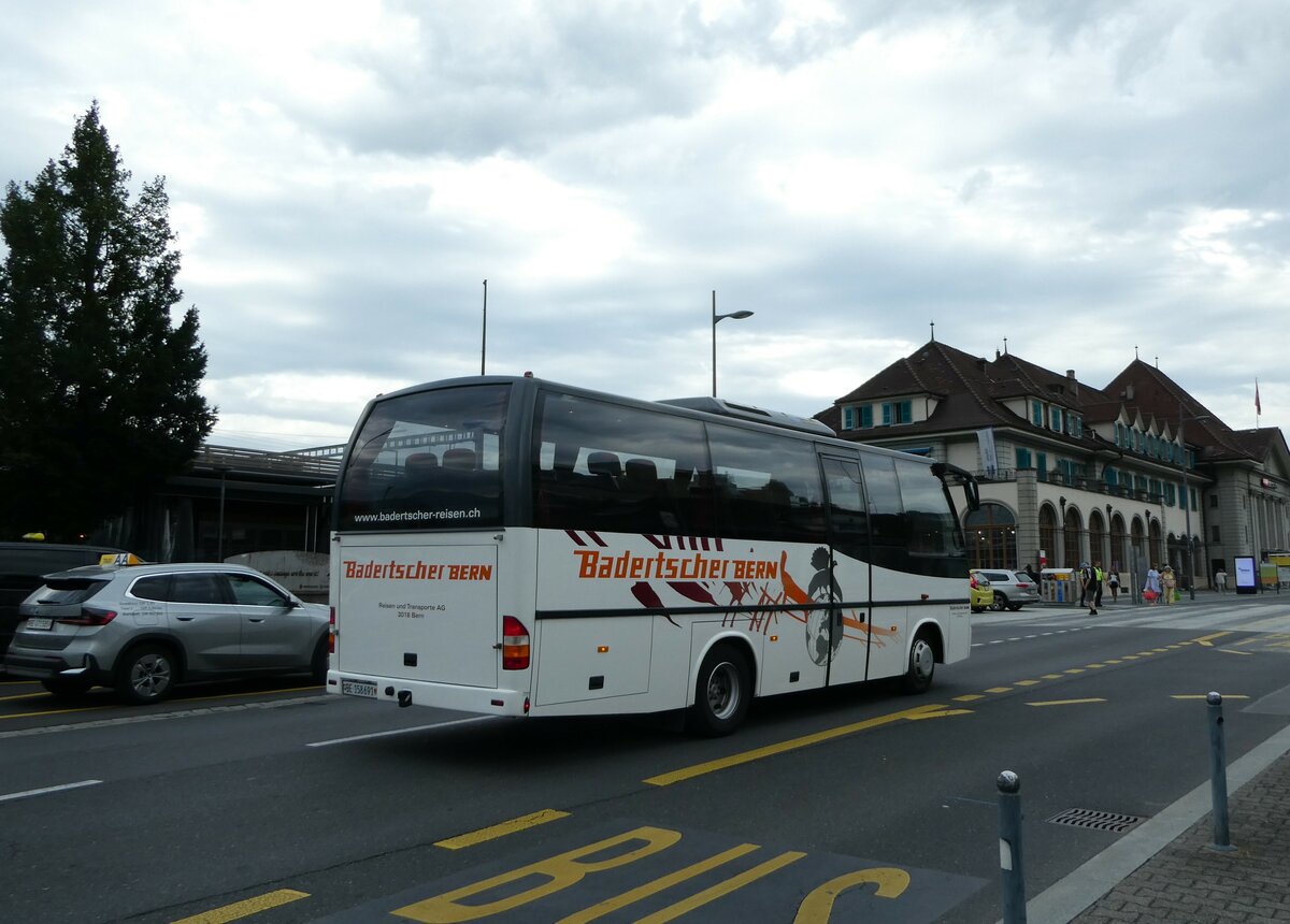(253'873) - Badertscher, Bern - BE 158'691 - Mercedes/Auw�rter am 17. August 2023 beim Bahnhof Thun