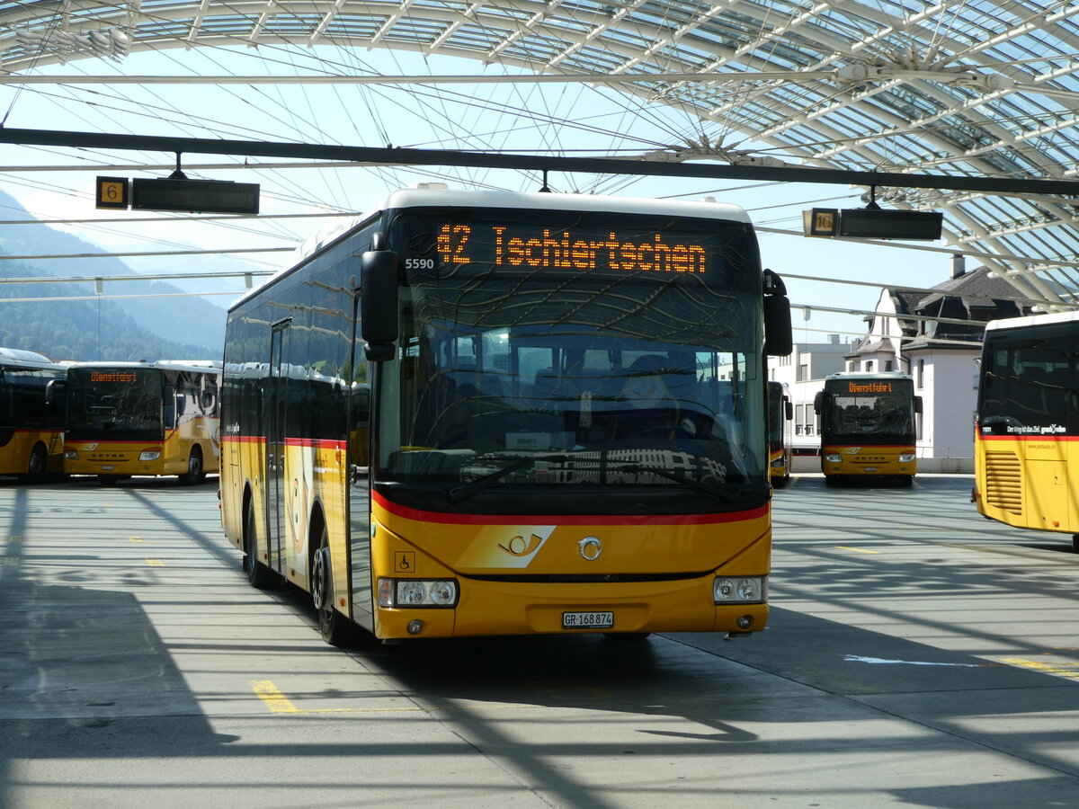 (254'918) - PostAuto Graub�nden - GR 168'874/PID 5590 - Irisbus am 8. September 2023 in Chur, Postautostation