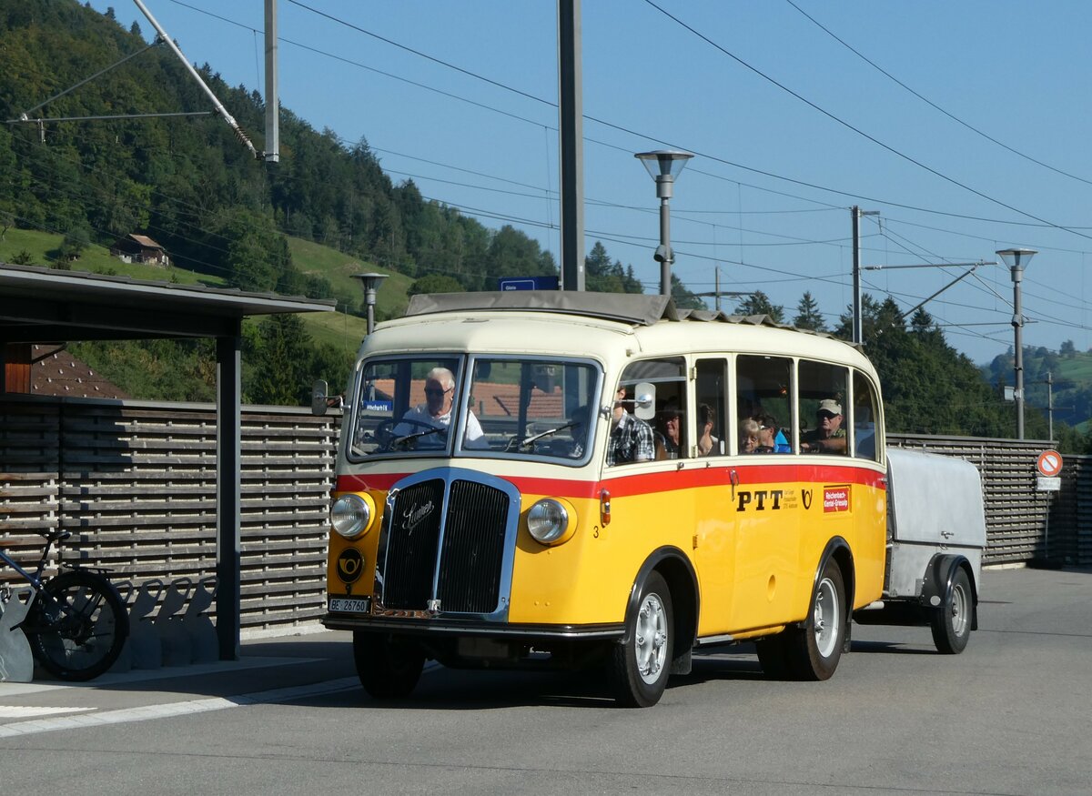 (255'046) - Schmid, Th�rishaus - Nr. 3/BE 26'760 - Saurer/Gangloff (ex Geiger, Adelboden Nr. 3) am 10. September 2023 beim Bahnhof Reichenbach