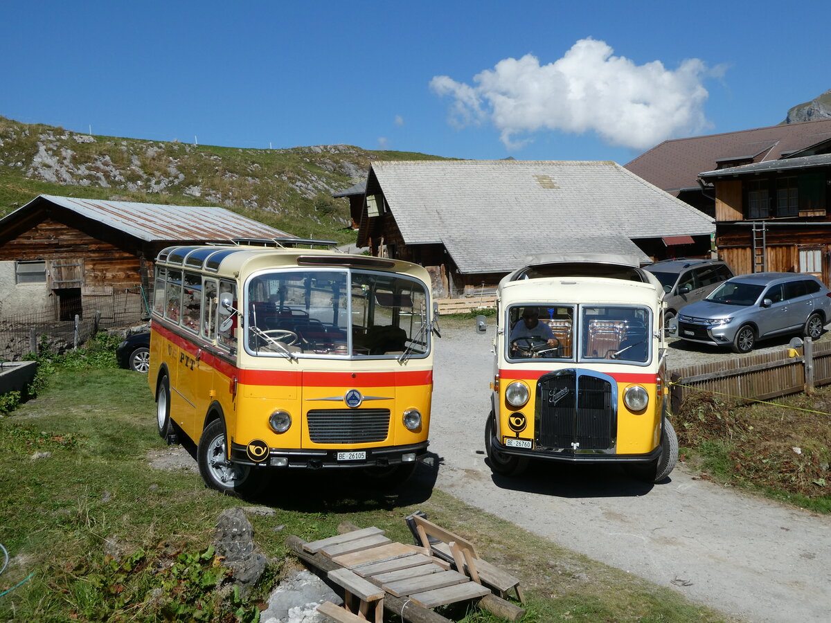 (255'102) - Schmid, Th�rishaus - Nr. 9/BE 26'105 - Saurer/R&J (ex Geiger, Adelboden Nr. 9) + Nr. 3/BE 26'760 - Saurer/Gangloff (ex Geiger, Adelboden Nr. 3) am 10. September 2023 auf der Bundalp