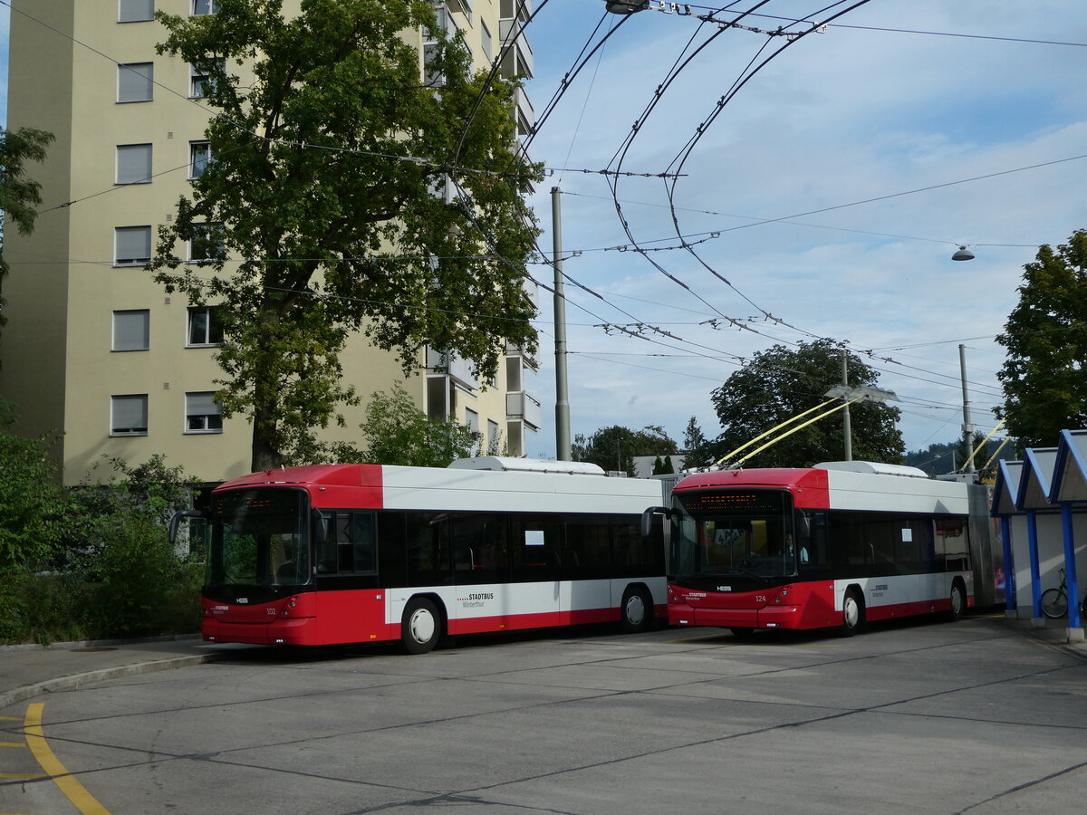 (255'167) - SW Winterthur - Nr. 102 + 124 - Hess/Hess Gelenktrolleybusse am 13. September 2023 in Winterthur, W�lflingen (Teilaufnahmen)