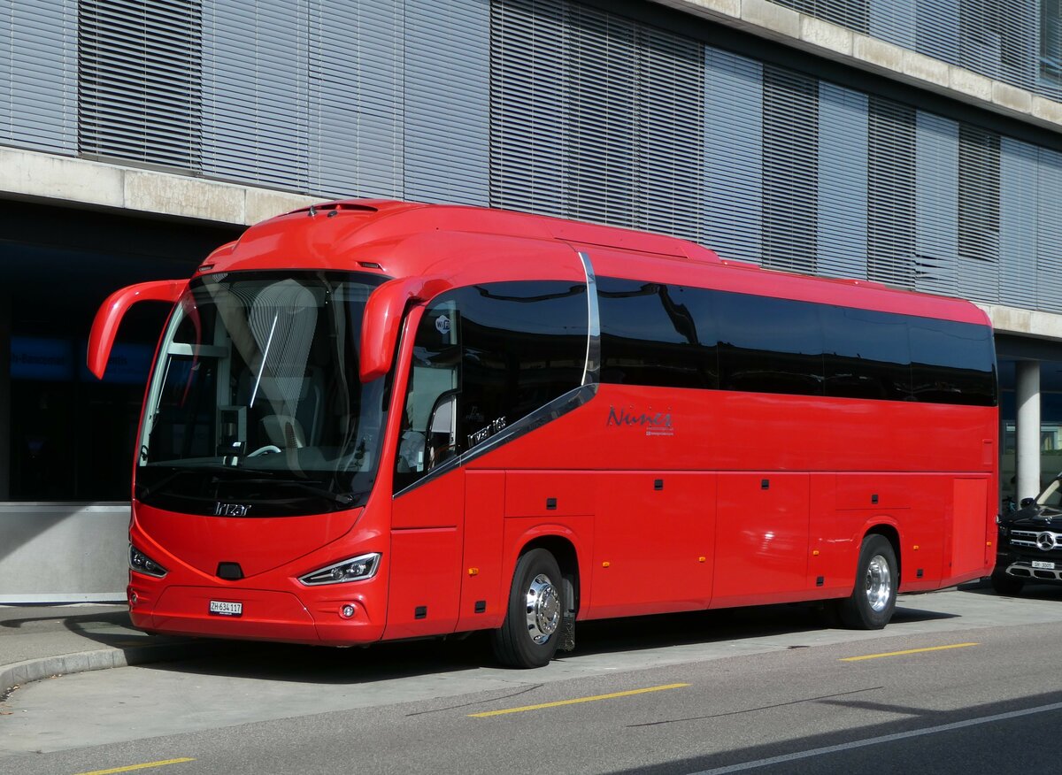 (255'281) - Nunes, Z�rich - Nr. 13/ZH 634'117 - Irizar am 17. September 2023 beim Bahnhof Schaffhausen