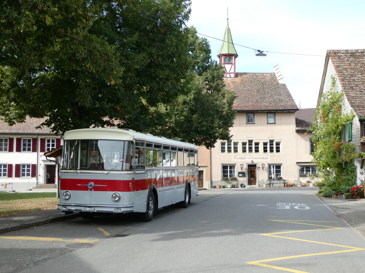 (255'377) - Borer, Neuhausen - Nr. 7/SH 19'684 - Saurer/T�scher (ex Heiniger, B�tzberg; ex ASS Schleitheim Nr. 22; ex ASS Schleitheim Nr. 7) am 17. September 2023 in G�chlingen, Dorf