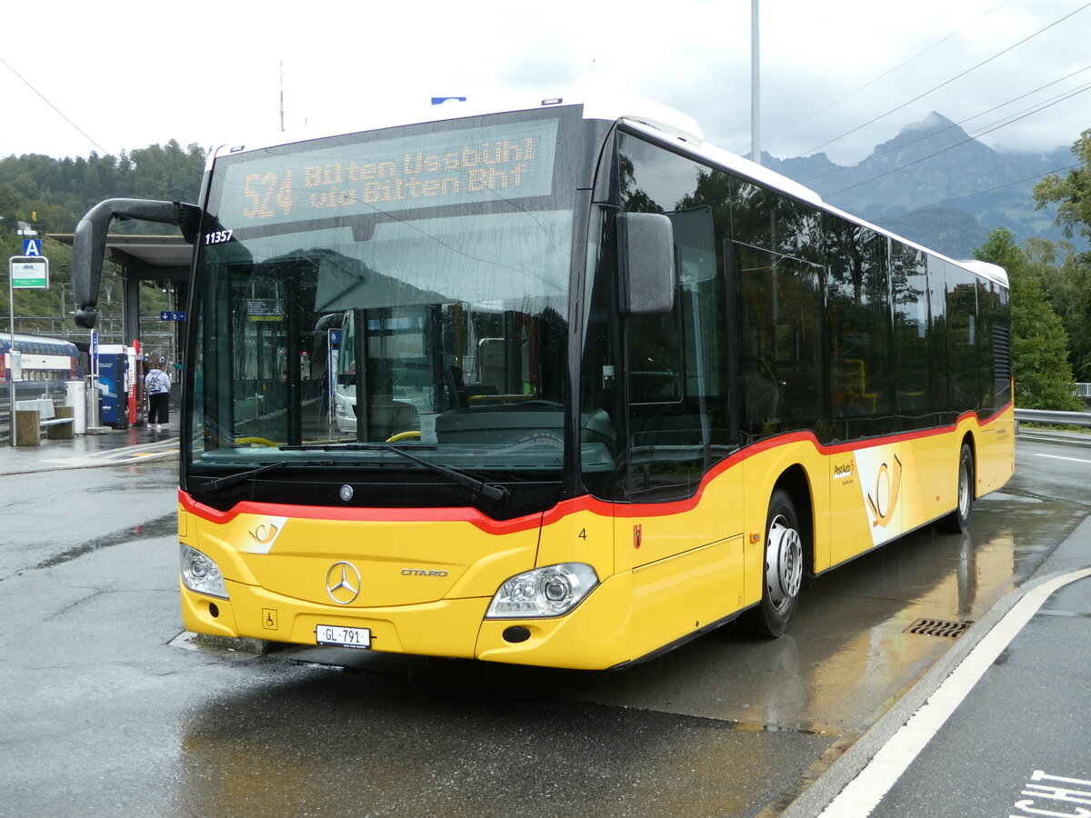 (255'409) - Niederer, Filzbach - Nr. 4/GL 791/PID 11'357 - Mercedes am 18. September 2023 beim Bahnhof Ziegelbr�cke