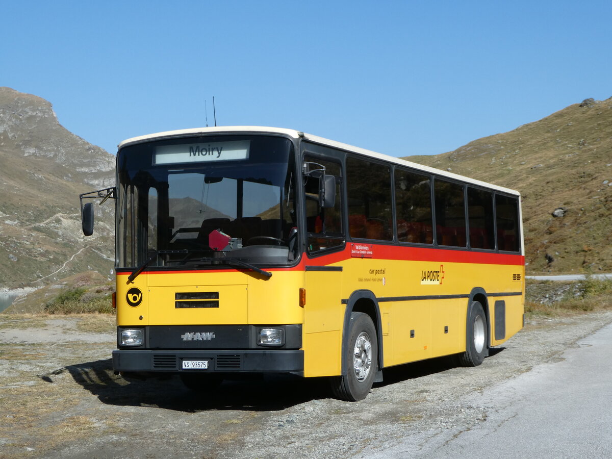 (256'033) - Oser, B�rchen - VS 93'575 - NAW/Lauber (ex Epiney, Ayer PID 1076) am 8. Oktober 2023 in Moiry, Lac de Moiry