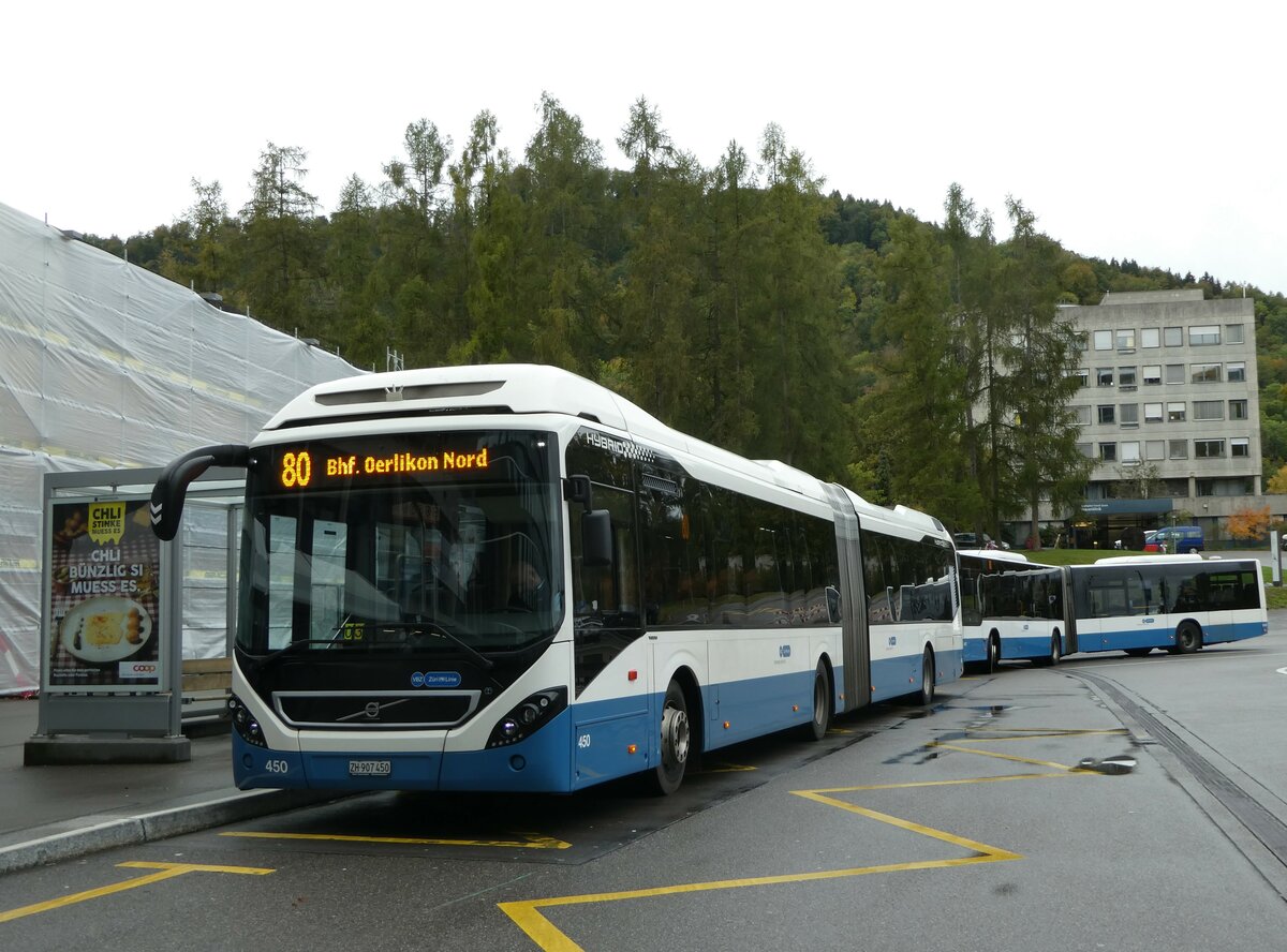 (256'228) - VBZ Z�rich - Nr. 450/ZH 907'450 - Volvo am 21. Oktober 2023 in Z�rich, Triemlispital