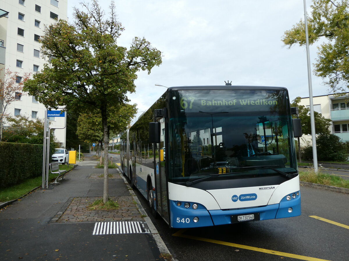 (256'273) - VBZ Z�rich - Nr. 540/ZH 730'540 - Neoplan am 21. Oktober 2023 in Z�rich, Dunkelh�lzli