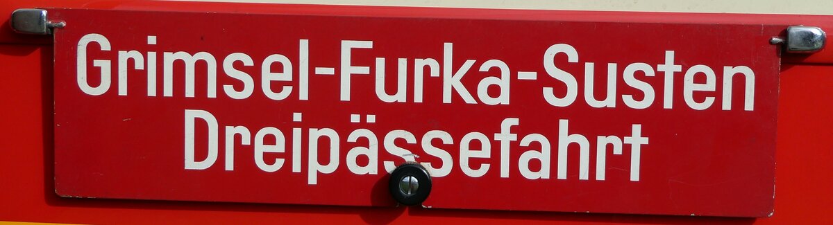 (256'500) - Routentafel - Grimsel-Furka-Susten Dreip�ssefahrt - am 28. Oktober 2023 in Giswil, Grossteilstrasse