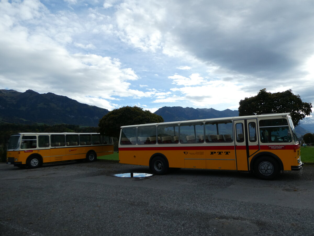 (256'513) - Aus Deutschland: Hahn, M�nchen - M-HH 668H - FBW/FHS (ex Michels, Schmallenberg; ex FRAM Drachten/NL Nr. 5; ex P 24'184) + Lambach, Gommiswald - NW 24'301 - FBW/Eggli (ex Tanner+Lambach, Reigoldswil; ex Lambach, Rieden; ex Meier, Gr�t; ex AVG Grindelwald Nr. 13; ex P 24'182) am 28. Oktober 2023 in K�giswil, Restaurant Adler