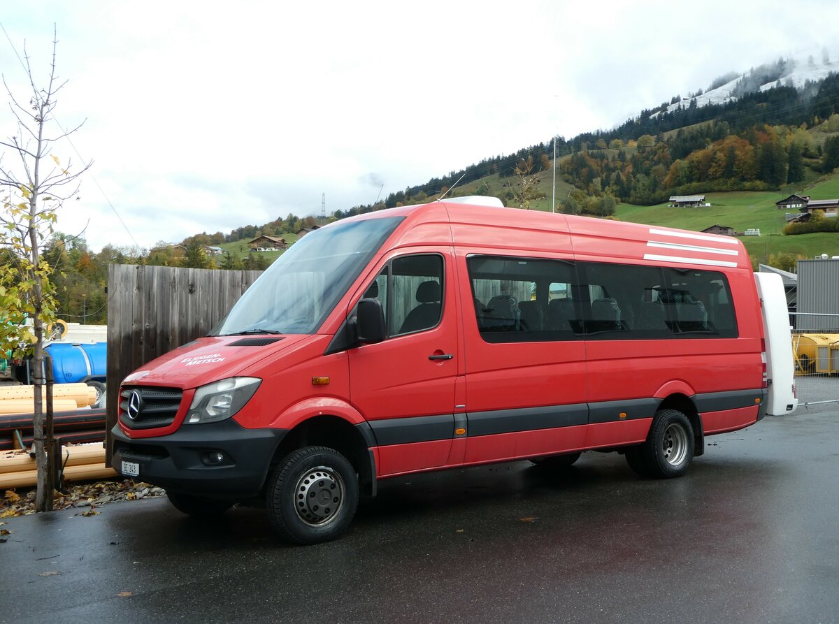 (256'657) - Elsigenalp Bahnen, Achseten - BE 243 - Mercedes (ex AFA Adelboden Nr. 53) am 3. November 2023 in Frutigen, Garage AFA