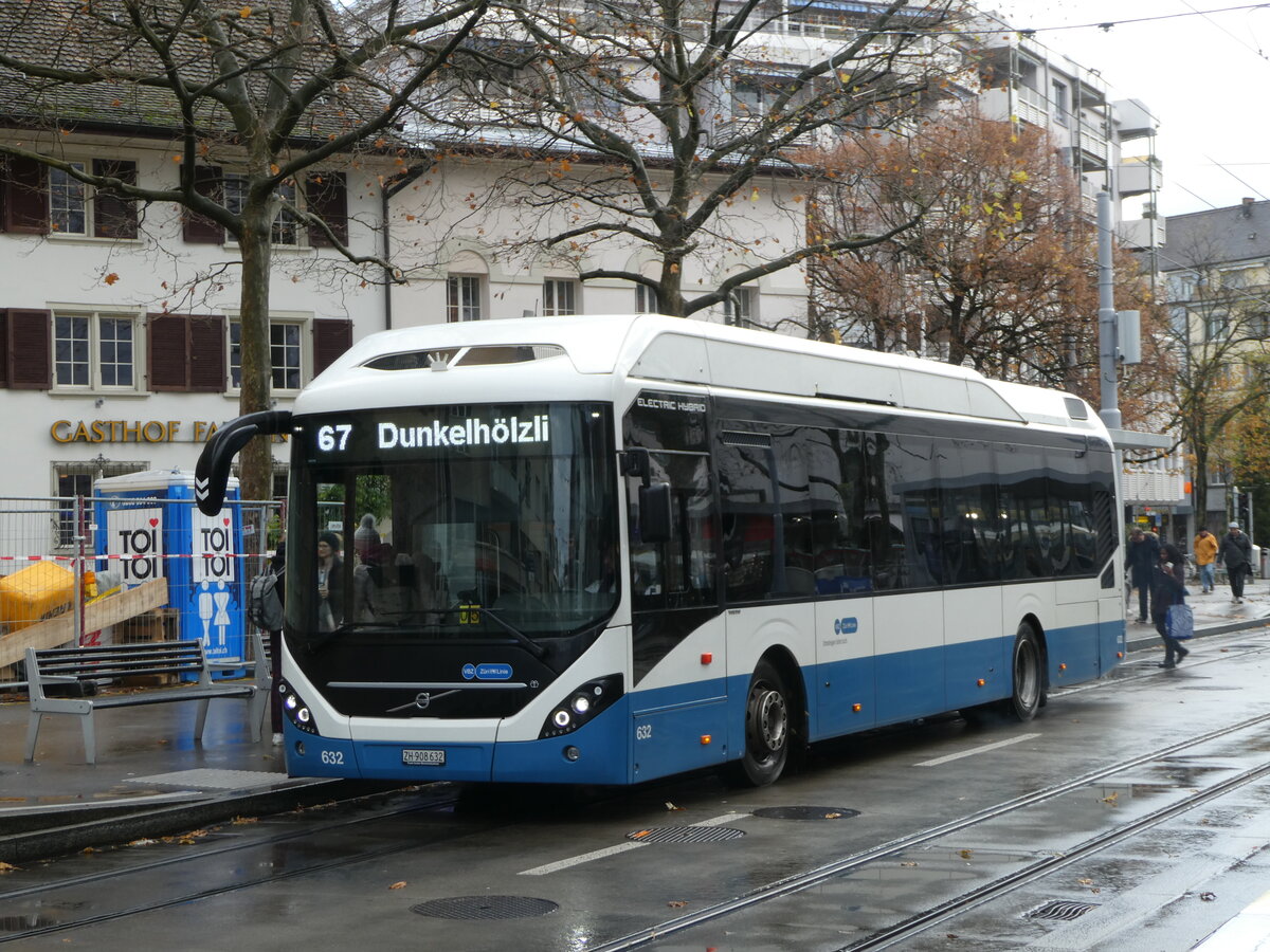 (257'221) - VBZ Z�rich - Nr. 632/ZH 908'632 - Volvo am 24. November 2023 in Z�rich, Schmiede Wiedikon