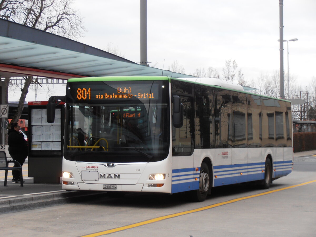 (257'646) - StadtBUS, Frauenfeld - Nr. 918/SG 482'214 - MAN (ex RTB Altst�tten Nr. 918; ex PostBus/A BD 15'338) am 15. Dezember 2023 beim Bahnhof Frauenfeld