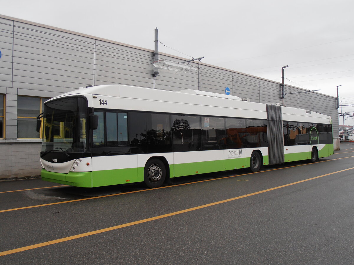 (257'741) - transN, La Chaux-de-Fonds - Nr. 144 - Hess/Hess Gelenktrolleybus (ex TN Neuch�tel Nr. 144) am 21. Dezember 2023 in Marin, D�p�t