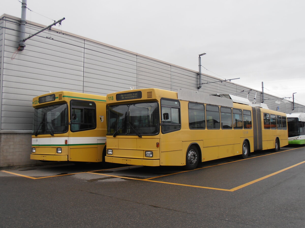 (257'742) - transN, La Chaux-de-Fonds - Nr. 118 - NAW/Hess Gelenktrolleybus (ex TN Neuch�tel Nr. 118) am 21. Dezember 2023 in Marin, D�p�t