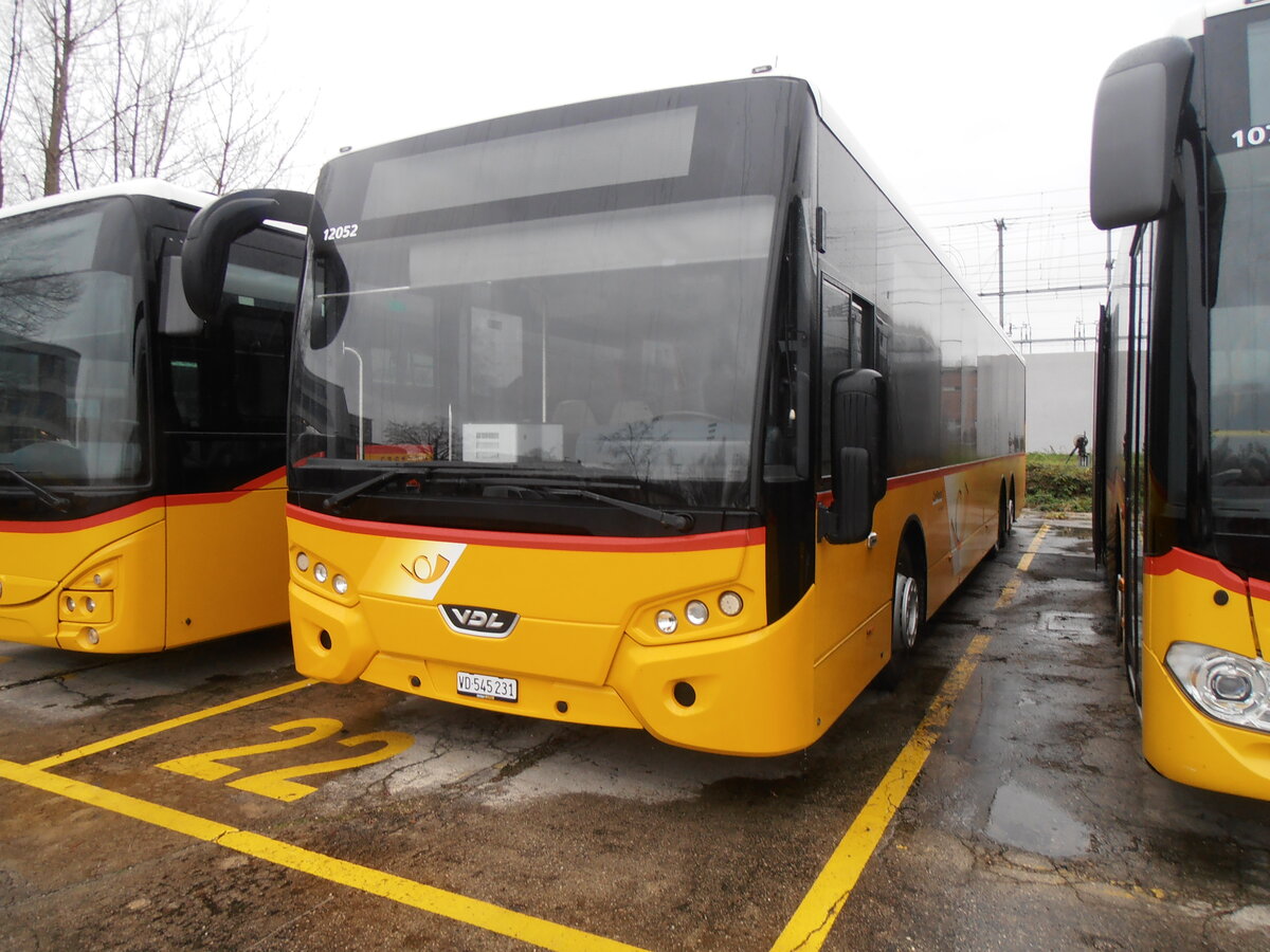 (257'761) - CarPostal Ouest - VD 545'231/PID 12'052 - VDL (ex Ballestraz, Gr�ne) am 21. Dezember 2023 in Yverdon, Garage