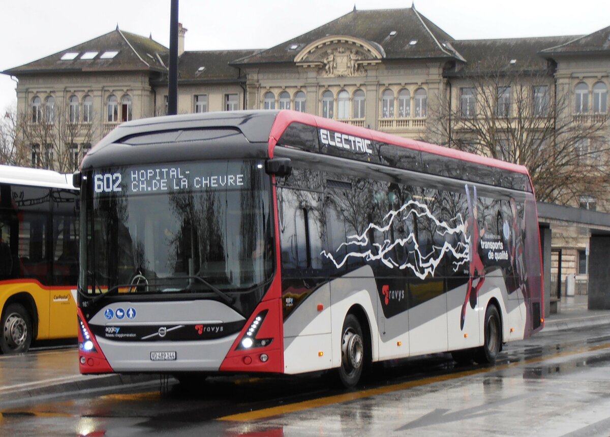 (257'794) - TRAVYS Yverdon - Nr. 162/VD 489'144 - Volvo am 21. Dezember 2023 beim Bahnhof Yverdon