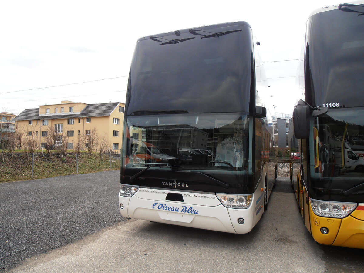 (257'837) - L'Oiseau Bleu, Sierre - Van Hool am 23. Dezember 2023 in Schmerikon, Thomann