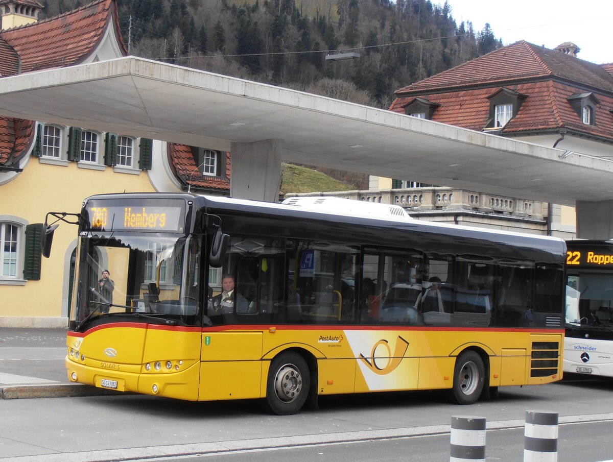 (257'867) - Postautobetriebe Unteres Toggenburg, L�tisburg - SG 143'882/PID 10'202 - Solaris am 23. Dezember 2023 beim Bahnhof Wattwil