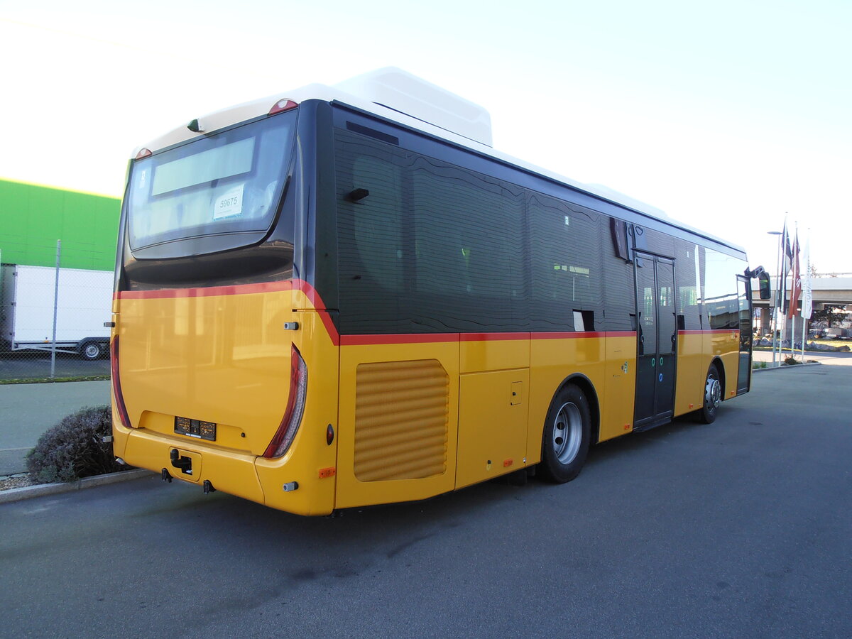 (257'900) - PostAuto Graub�nden - PID 12'013 - Iveco am 24. Dezember 2023 in Kerzers, Interbus