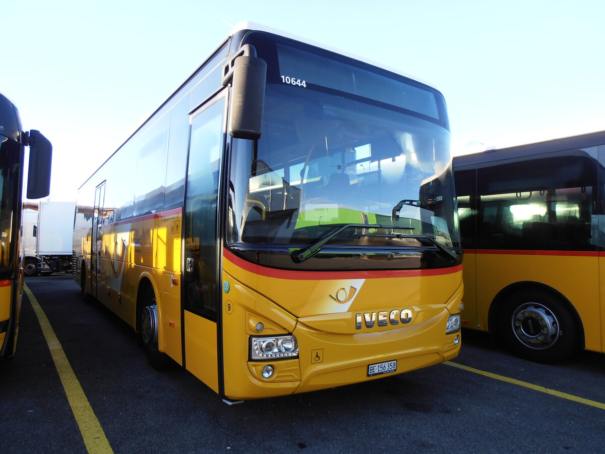 (257'909) - Fl�ck, Brienz - Nr. 9/BE 156'358/PID 10'644 - Iveco am 24. Dezember 2023 in Kerzers, Interbus