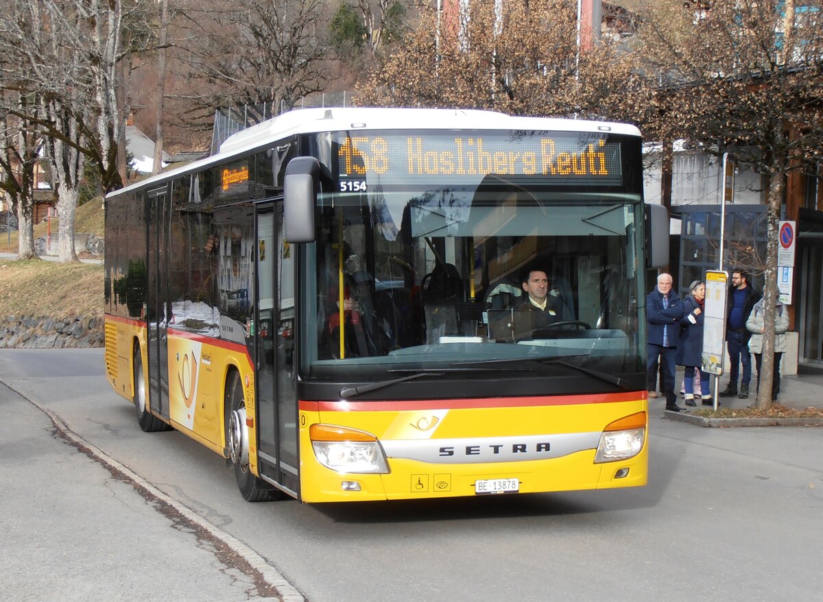 (257'958) - Fl�ck, Brienz - Nr. 0/BE 13'878/PID 5154 - Setra am 28. Dezember 2023 in Wasserwendi-Hasliberg, Dorf