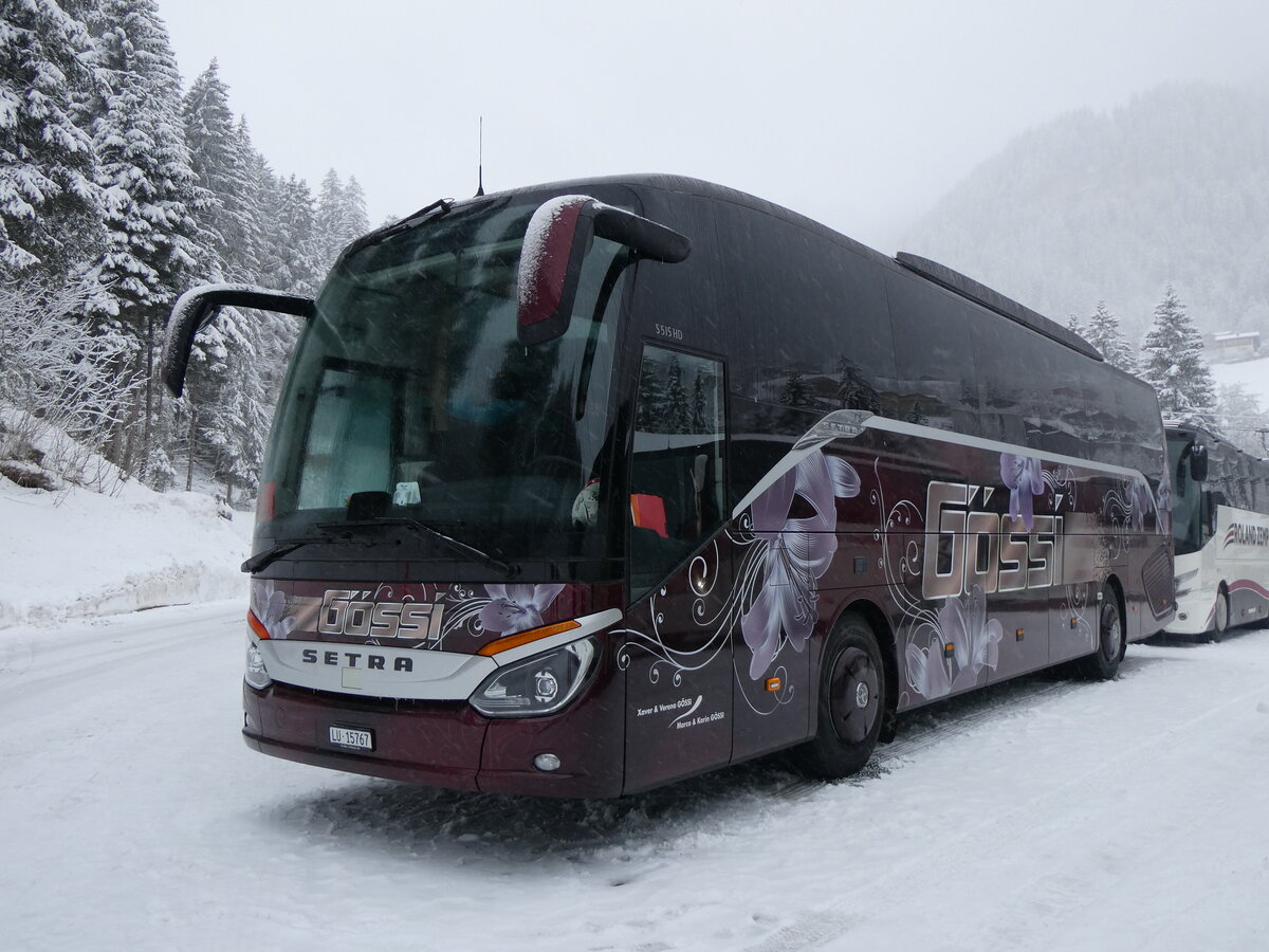 (258'398) - G�ssi, Horw - LU 15'767 - Setra am 6. Januar 2024 in Adelboden, ASB