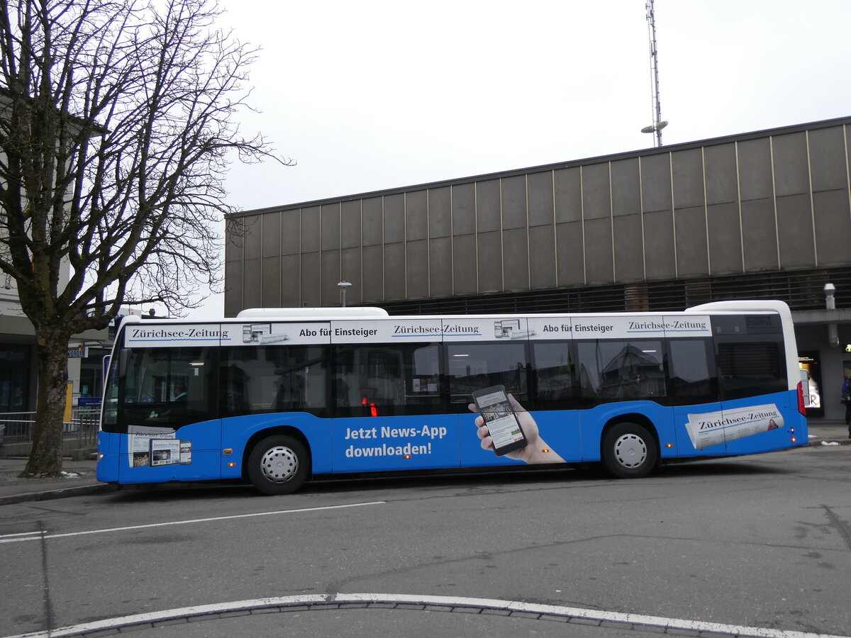 (258'678) - VZO Gr�ningen - Nr. 6/ZH 41'406 - Mercedes am 13. Januar 2024 beim Bahnhof Rapperswil