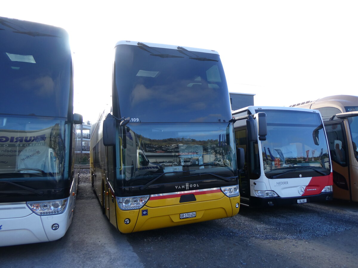 (258'690) - PostAuto Graub�nden - GR 170'404/PID 11'109 - Van Hool am 13. Januar 2024 in Schmerikon, Thomann