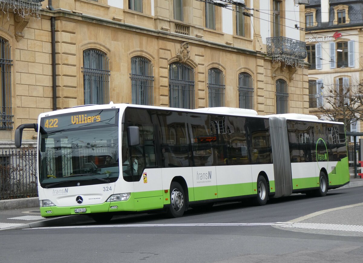 (258'941) - transN, La Chaux-de-Fonds - Nr. 324/NE 106'324 - Mercedes am 26. Januar 2024 in Neuch�tel, Place Pury