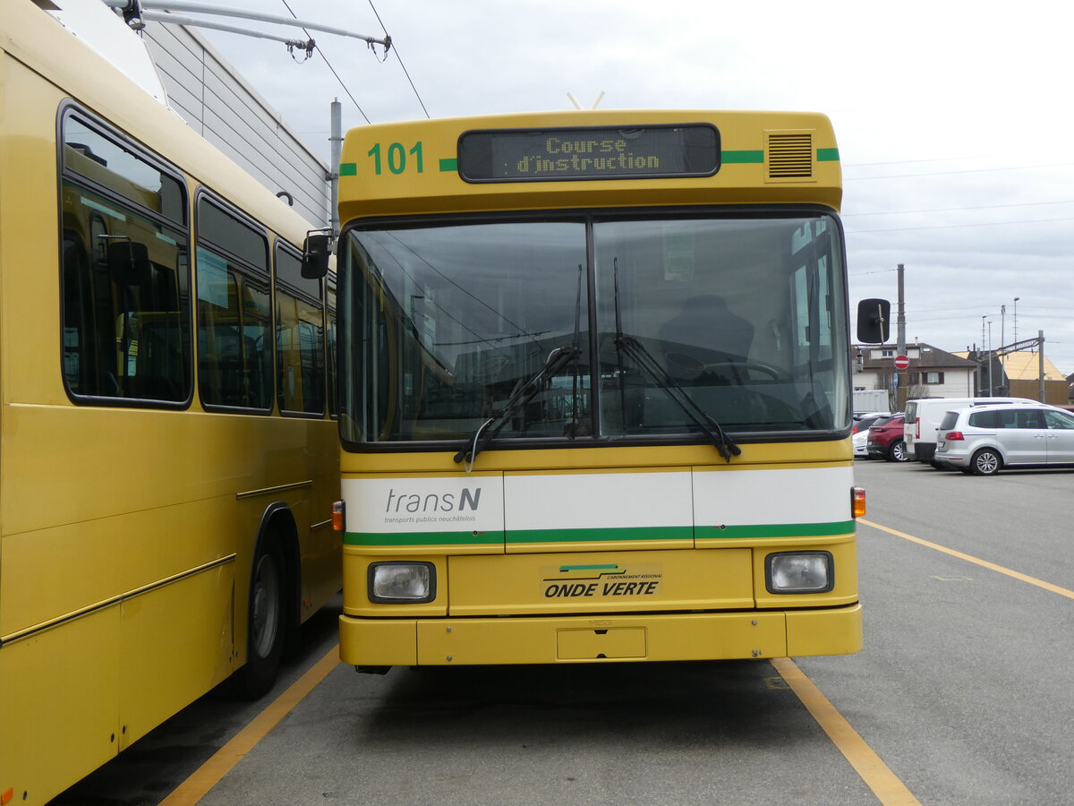 (258'950) - transN, La Chaux-de-Fonds - Nr. 101 - NAW/Hess Gelenktrolleybus (ex TN Neuch�tel Nr. 101) am 26. Januar 2024 in Marin, D�p�t