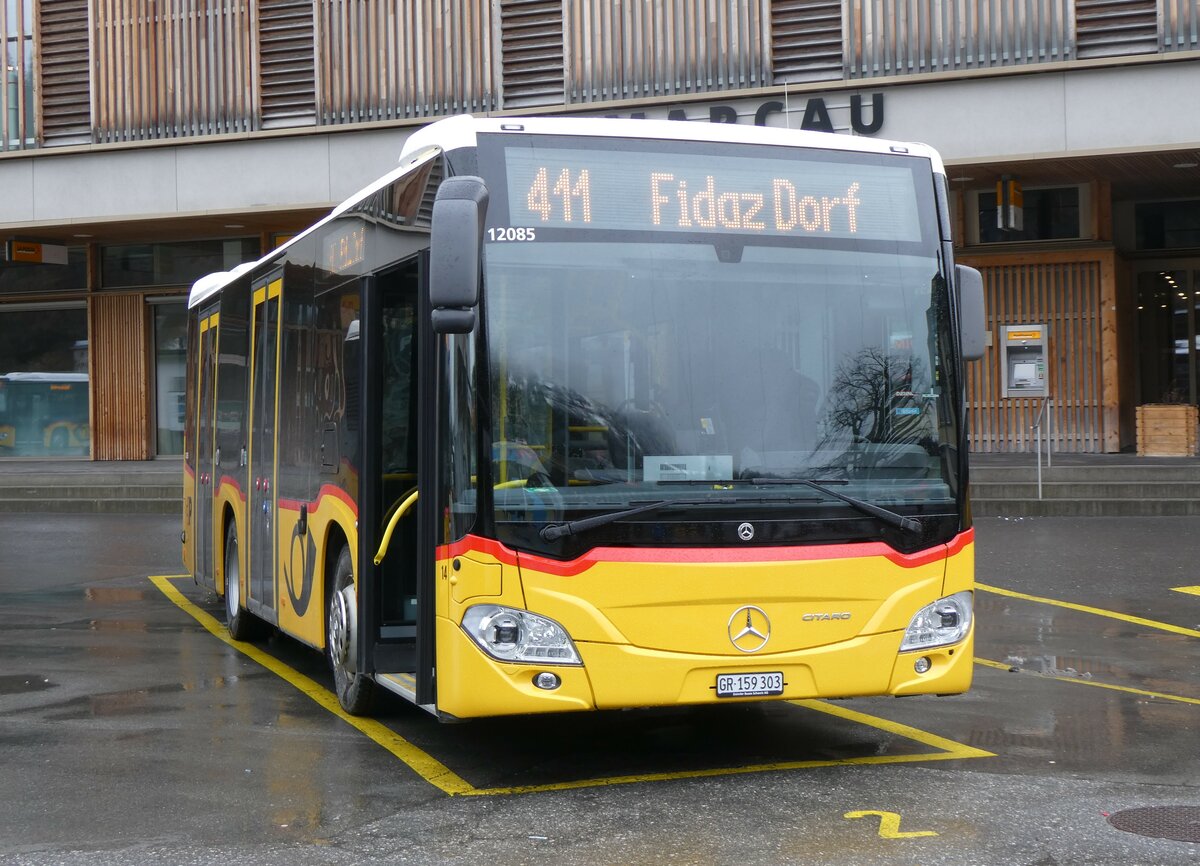 (259'549) - PostAuto Graub�nden - Nr. 14/GR 159'303/PID 12'085 - Mercedes am 23. Februar 2024 beim Bahnhof Ilanz