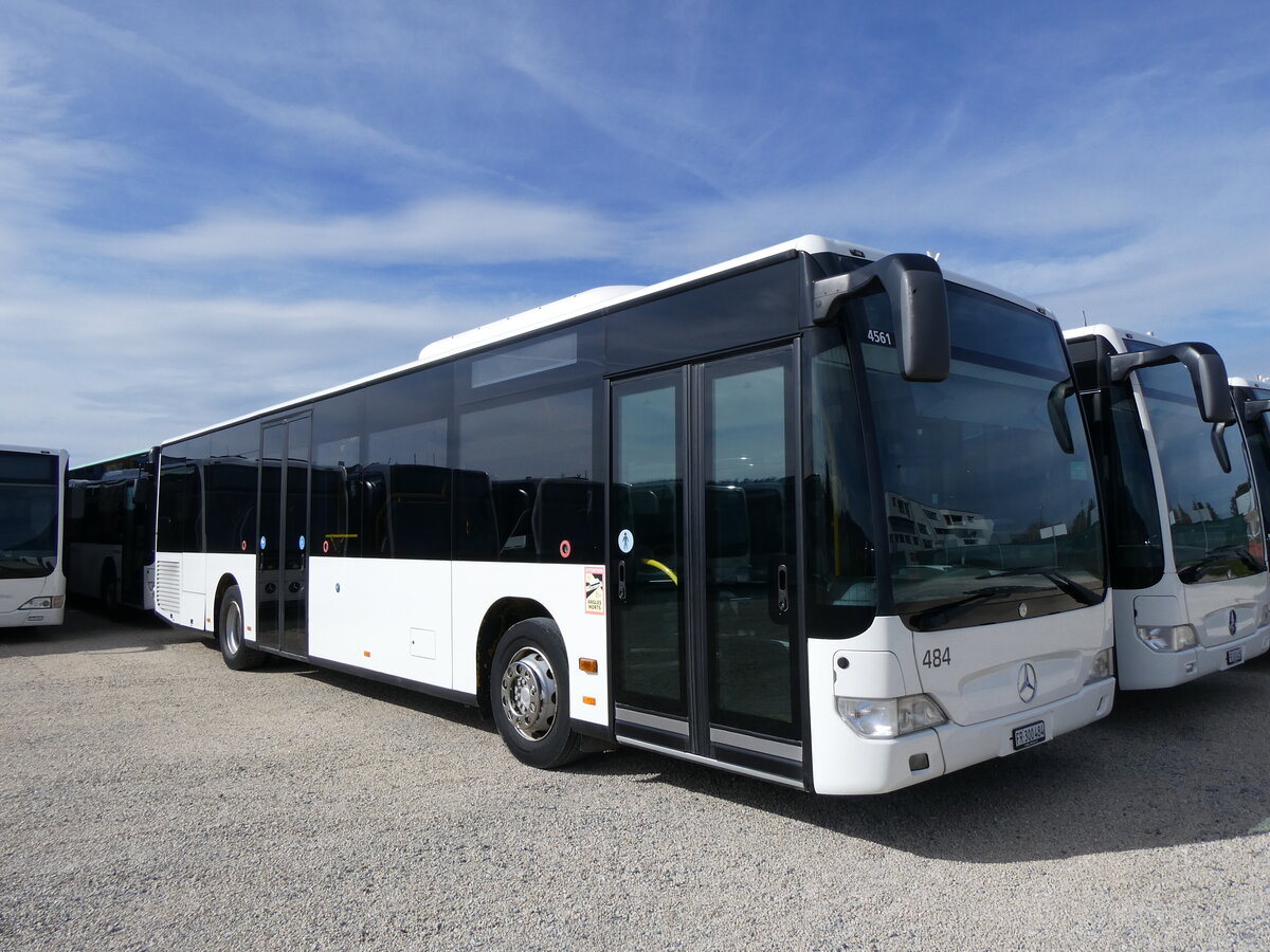 (259'871) - Intertours, Domdidier - Nr. 484/FR 300'484 - Mercedes (ex PostAuto Bern Nr. 1/PID 4561; ex Klopfstein, Laupen Nr. 1) am 2. M�rz 2024 in Domdidier, Garage
