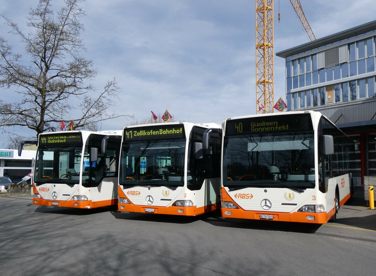 (259'962) - RBS Worblaufen - Nr. 1/BE 365'301 + Nr. 2/BE 366'002 + Nr. 3/BE 767'003 - Mercedes am 3. M�rz 2024 in Worblaufen, Garage