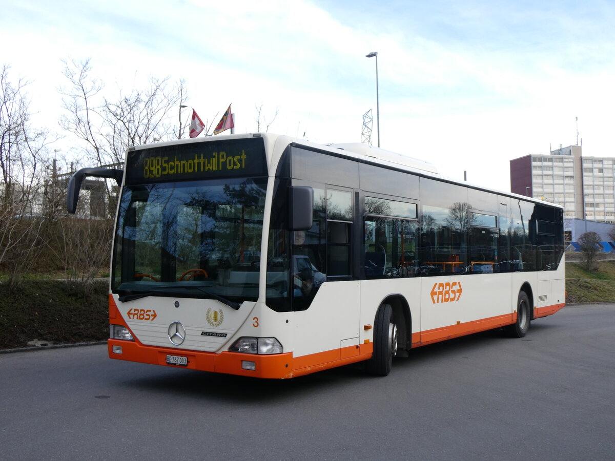 (260'101) - RBS Worblaufen - Nr. 3/BE 767'003 - Mercedes am 3. M�rz 2024 in Worblaufen, Garage (mit Zielanzeige: 898 Schnottwil Post)