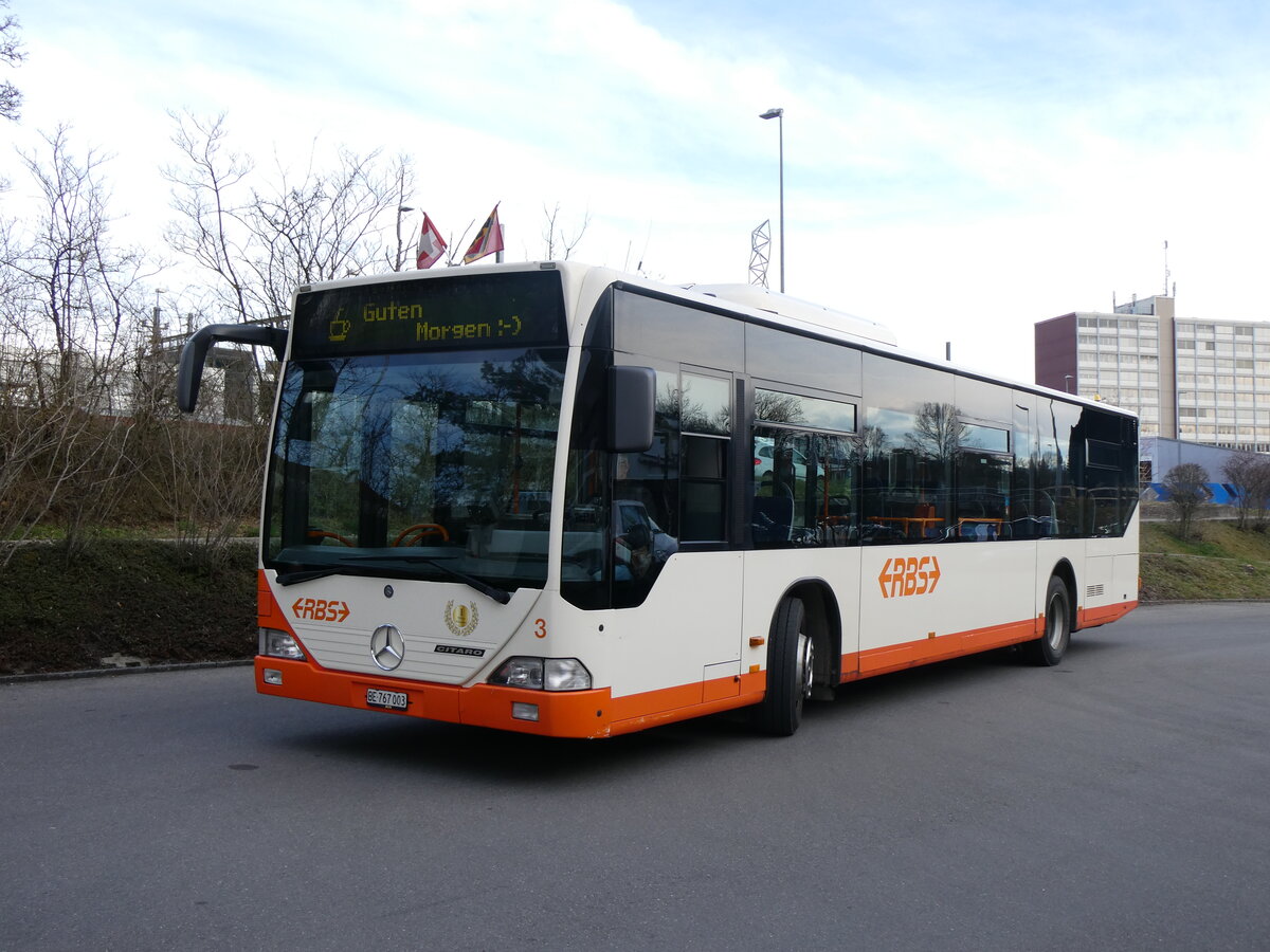 (260'105) - RBS Worblaufen - Nr. 3/BE 767'003 - Mercedes am 3. M�rz 2024 in Worblaufen, Garage (mit Zielanzeige: Guten Morgen :-))