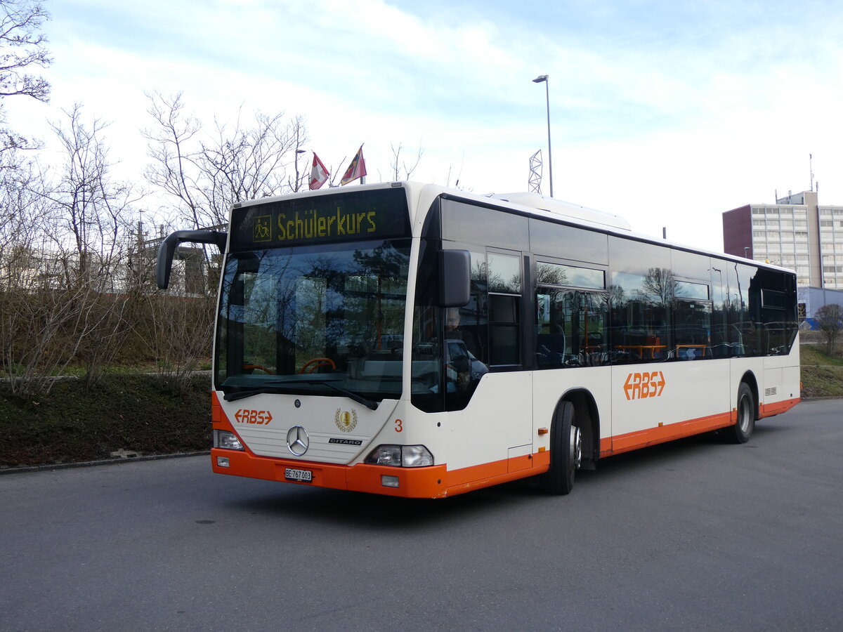 (260'108) - RBS Worblaufen - Nr. 3/BE 767'003 - Mercedes am 3. M�rz 2024 in Worblaufen, Garage (mit Zielanzeige: Sch�lerkurs)