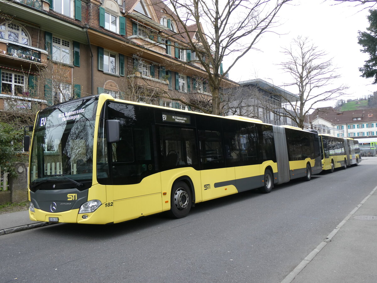 (260'251) - STI Thun - Nr. 182/BE 804'182 - Mercedes am 10. M�rz 2024 beim Bahnhof Thun (Kante X)