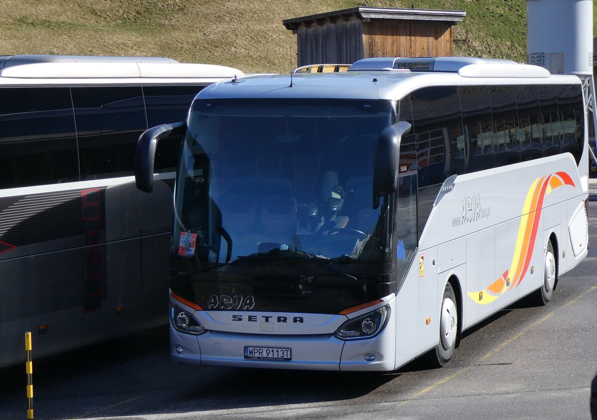 (260'491) - Aus Polen: Arja, Krasnik - WPR 9113T - Setra am 19. M�rz 2024 in Grindelwald, Grund