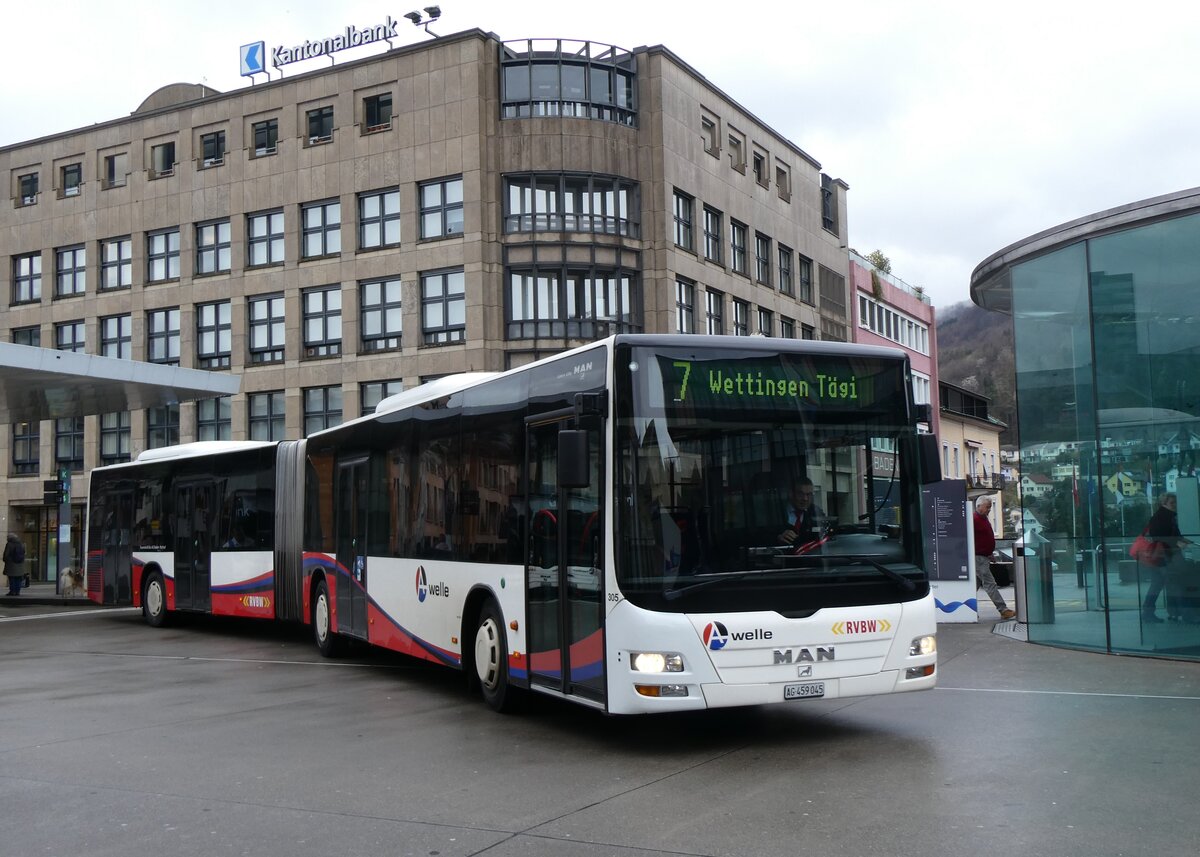 (260'718) - Twerenbold, Baden - Nr. 305/AG 459'045 - MAN am 28. M�rz 2024 beim Bahnhof Baden