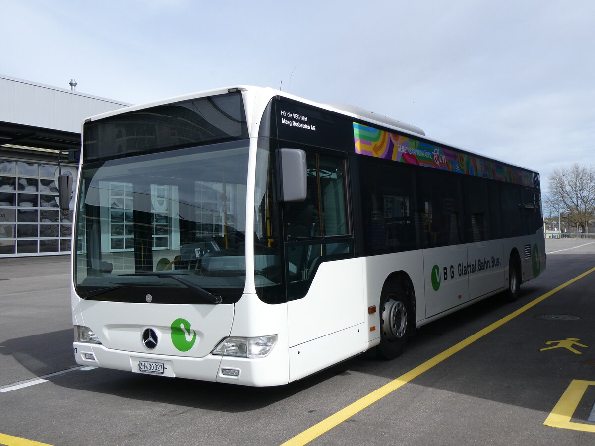 (260'799) - Maag, Kloten - Nr. 27/ZH 430'327 - Mercedes am 29. M�rz 2024 in Winterthur, Daimler Buses