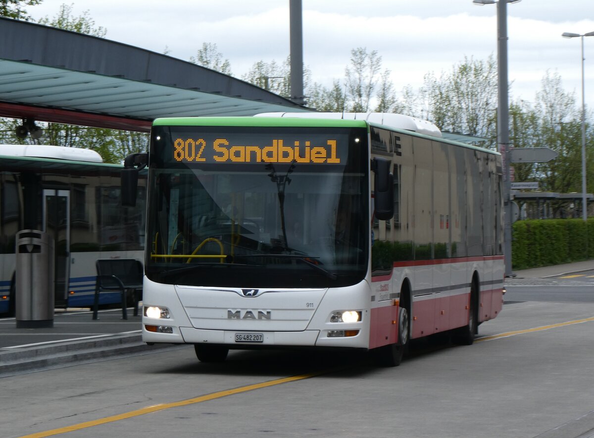 (261'106) - StadtBUS, Frauenfeld - Nr. 911/SG 482'207 - MAN (ex RTB Altst�tten Nr. 911; ex PostBus/A BD 15'342) am 9. April 2024 beim Bahnhof Frauenfeld
