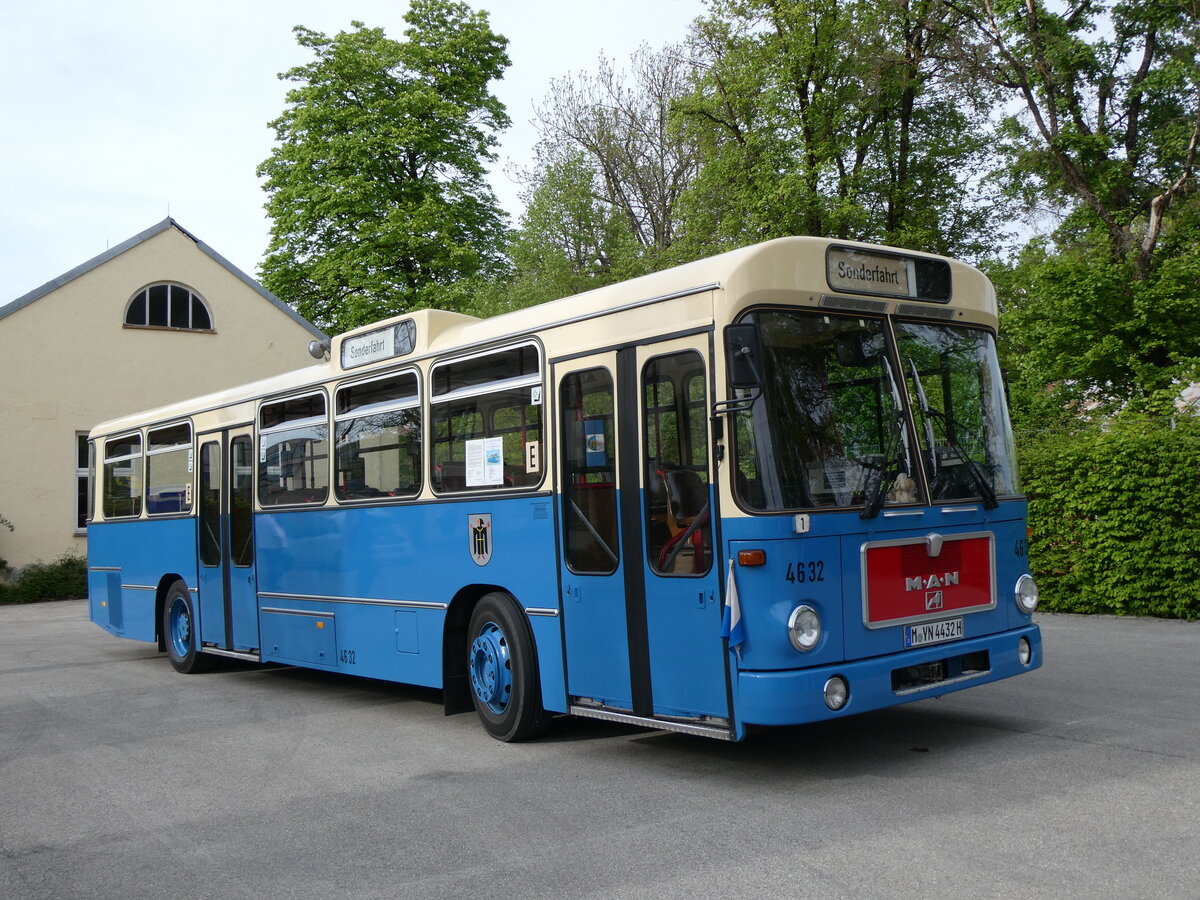 (261'252) - MVG M�nchen (OCM) - Nr. 4632/M-YN 4432H - MAN am 13. April 2024 in M�nchen, MVG-Museum